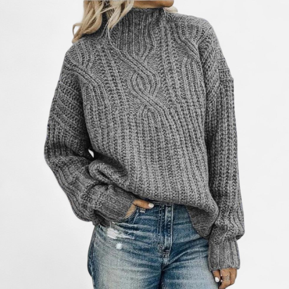 Gestrickter Pullover mit hohem Kragen