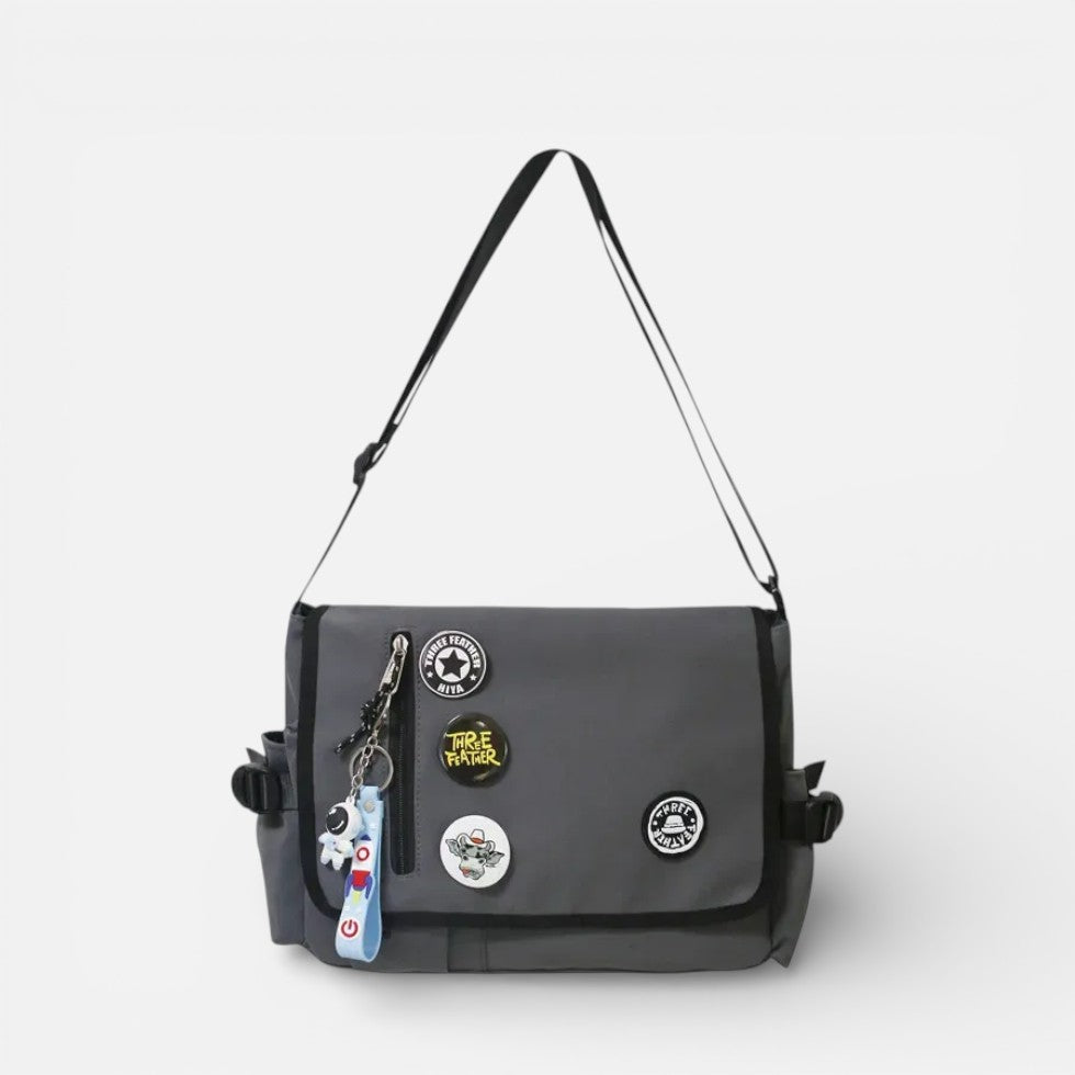 Umhängetasche mit Überschlag und verstellbarem Schultergurt