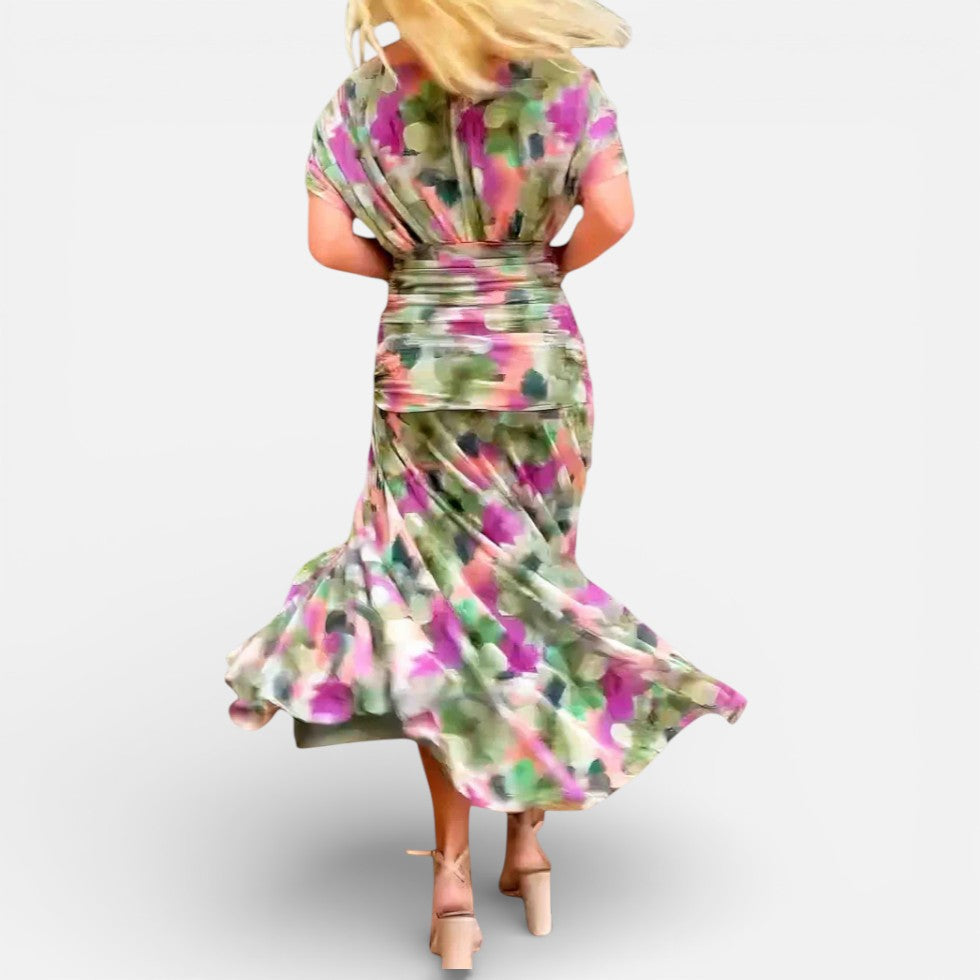 Off-shoulder midikjole med draperinger