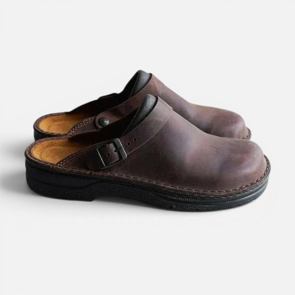 Clogs med spænde og profilsål