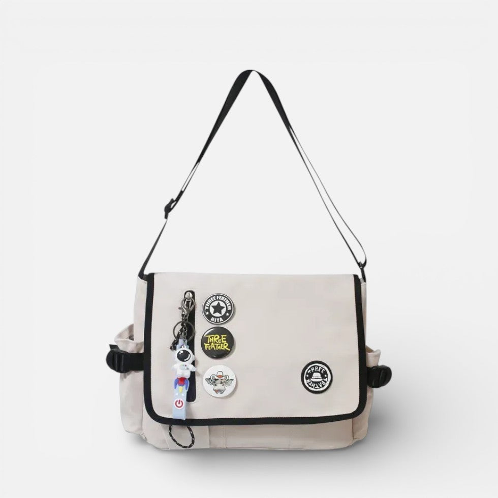 Umhängetasche mit Überschlag und verstellbarem Schultergurt