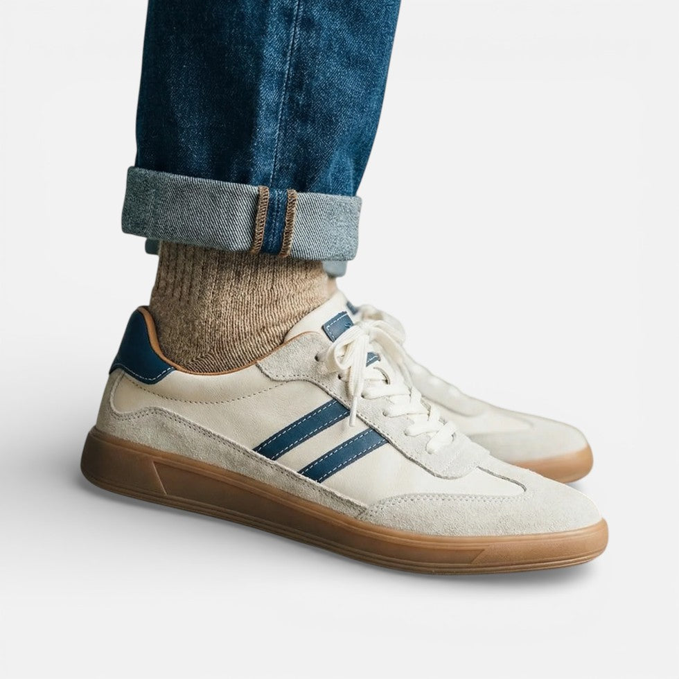 Herresneakers med klassisk snøredesign og retrostil