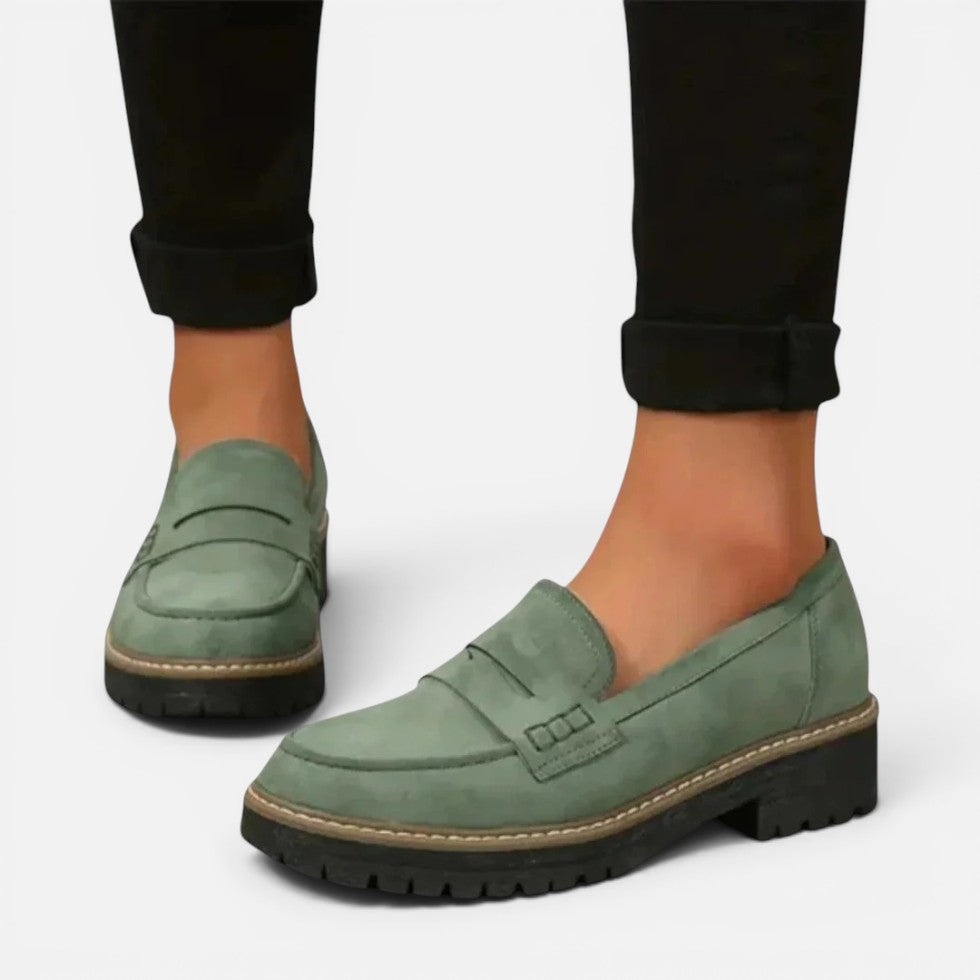 Orthopädische Profilsohle Loafer Schlupfschuh Veloursoptik