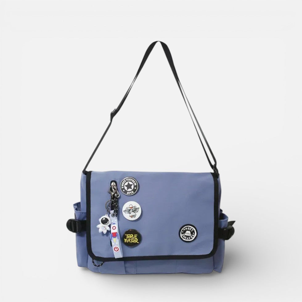 Umhängetasche mit Überschlag und verstellbarem Schultergurt