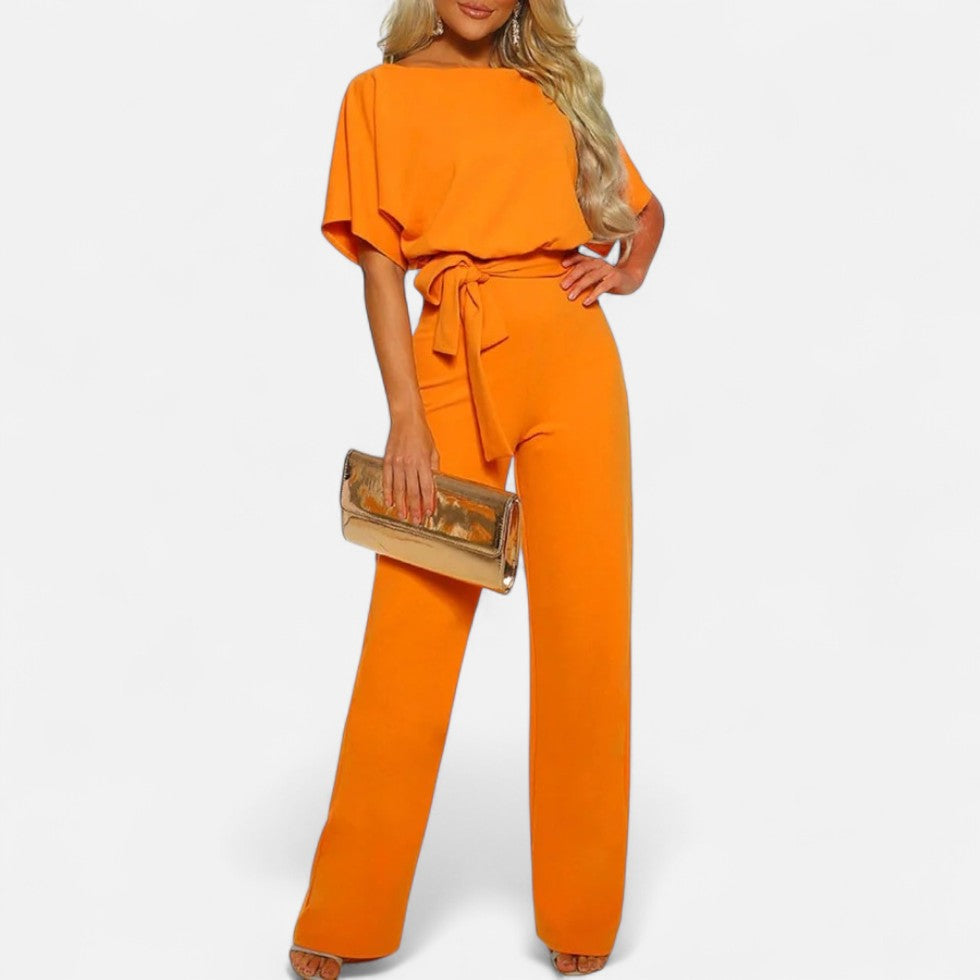 Eleganter Jumpsuit mit Bindegürtel und weitem Bein