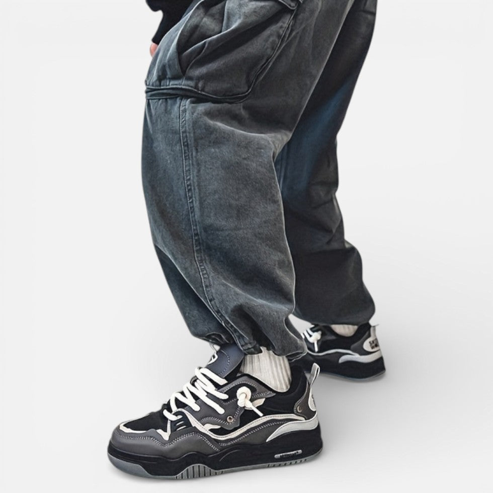 Herren Sneaker mit Schnürung und profilierter Sohle