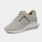 Women's sneakers with wedge sole and perforated pattern