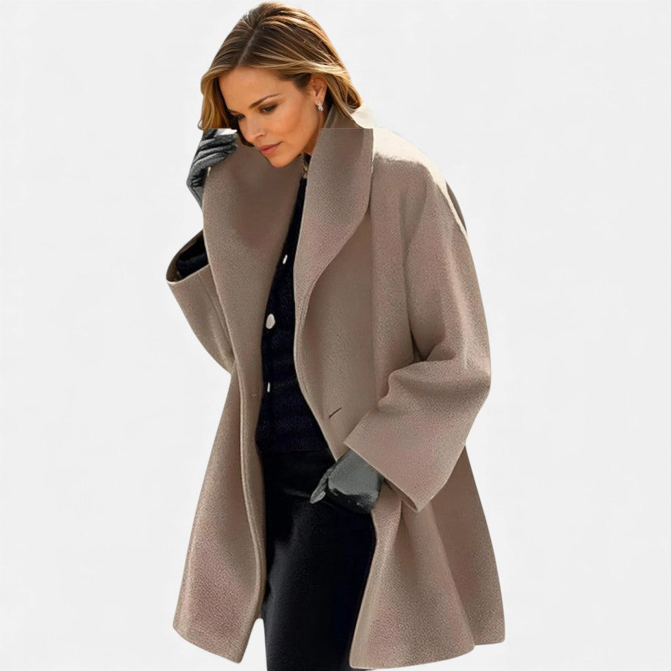 Women's Oversize Coat with Wide Collar
