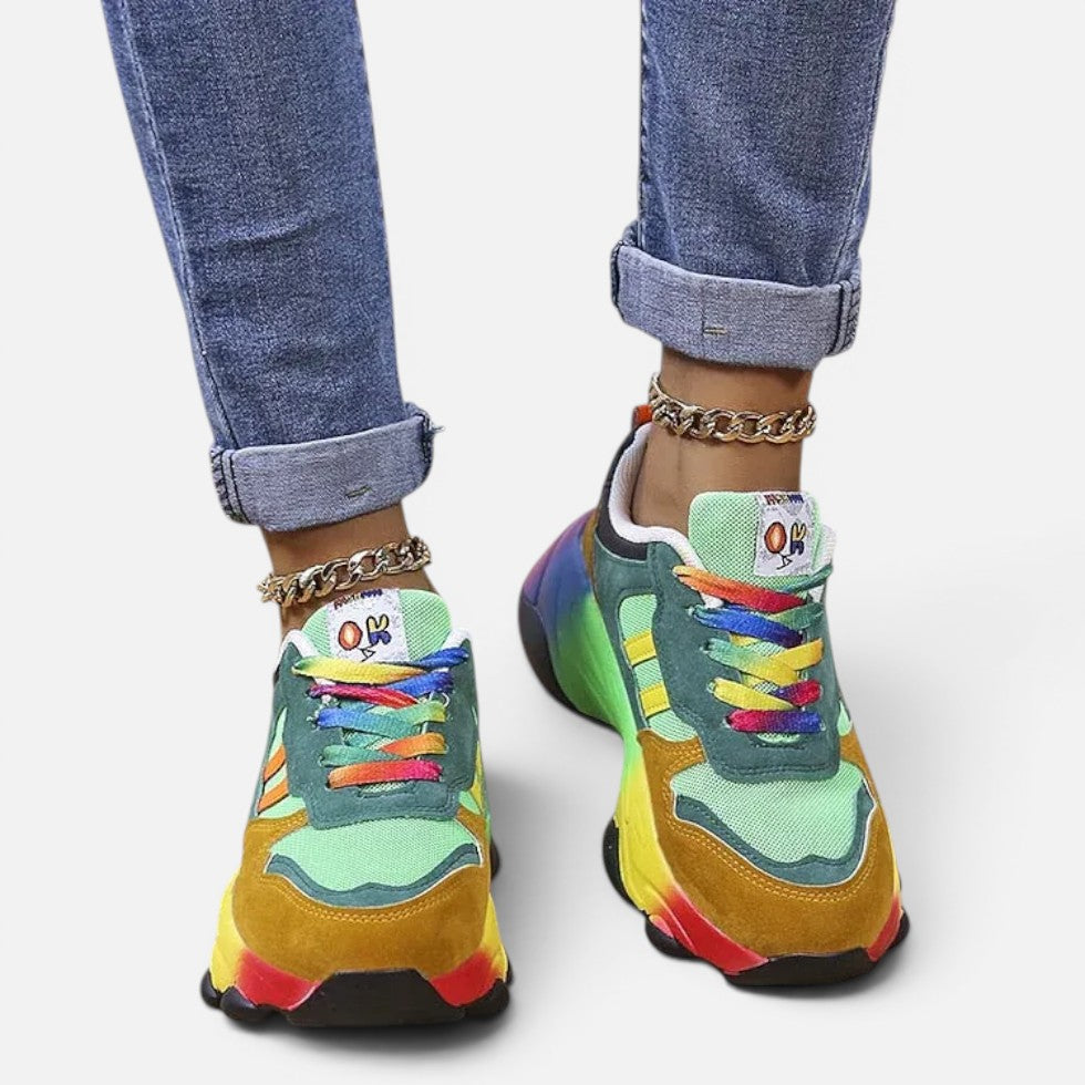 Sneakers til damer med plateausål og mesh-indsats