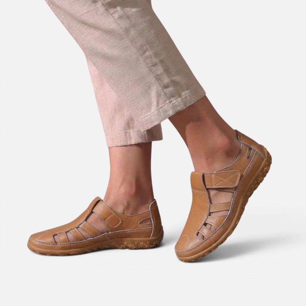 Orthopädische Halbschuhe Klettverschluss Cut Out Kunstleder