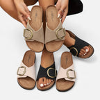 Flat sandals with large buckle for women