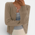 Damen Strickcardigan mit Knopfleiste und Rundhalsausschnitt