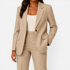 Damesæt med blazer og vide bukser