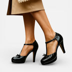 Orthopädische Damen Pumps mit T Riemen und Absatz