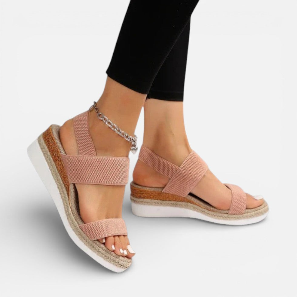 Orthopädische Damen Sandalen mit Keilsohle und elastischen Riemen