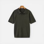 Herre strikket poloshirt med ribbet mønster