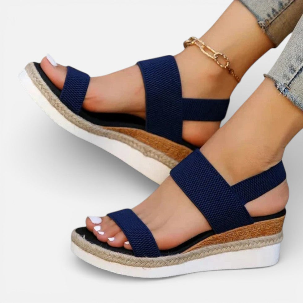 Orthopädische Damen Sandalen mit Keilsohle und elastischen Riemen