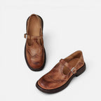 Orthopädische Mary Jane Schuhe mit Riemen und Lochmuster