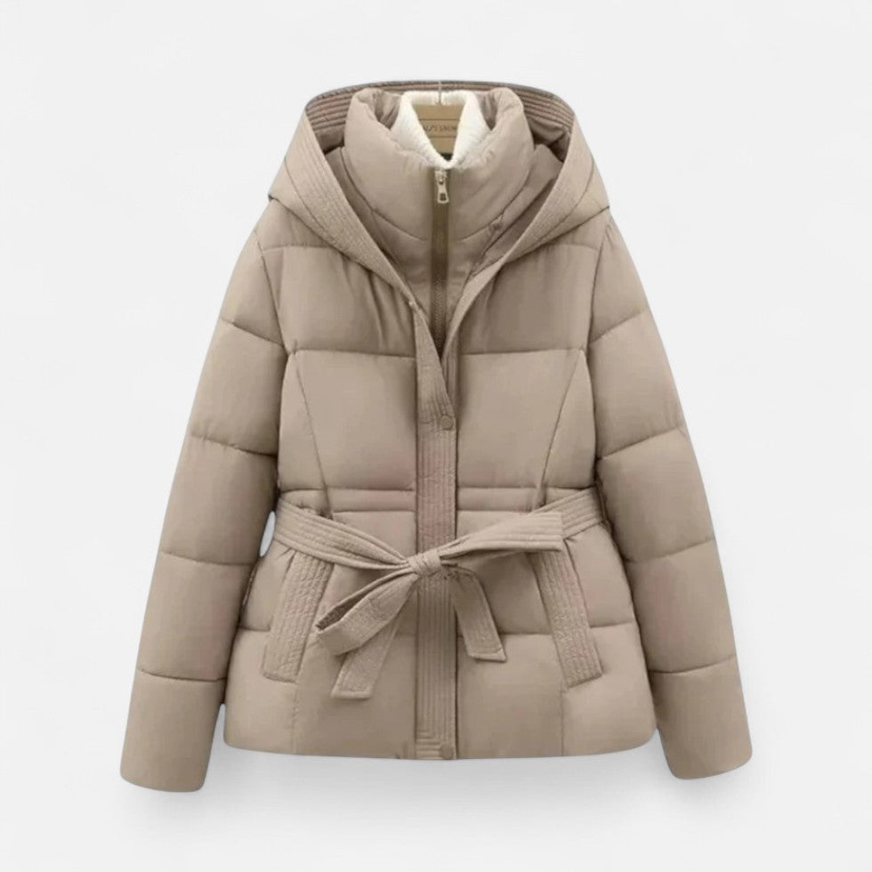 Steppjacke mit Gürtel und Kapuze