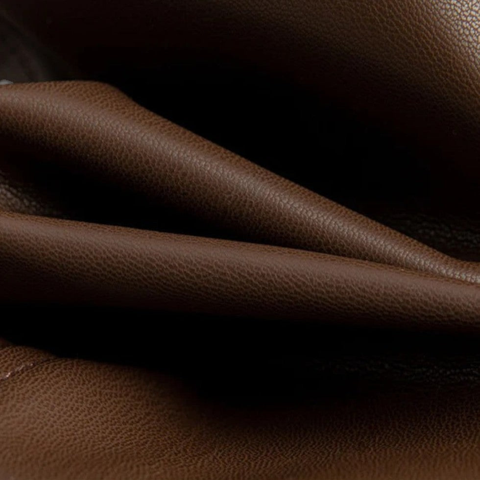 Damen Hose in Lederoptik mit weitem Bein und Gürtel