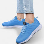 Atmungsaktive Sneaker mit Strickdesign