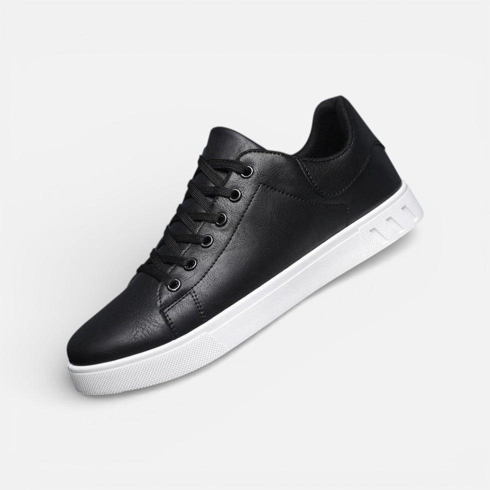 Herren Sneaker in Lederoptik mit Schnürung und flacher Sohle