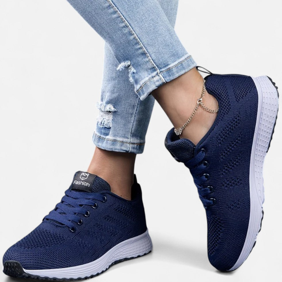 Atmungsaktive Sneaker mit Strickdesign