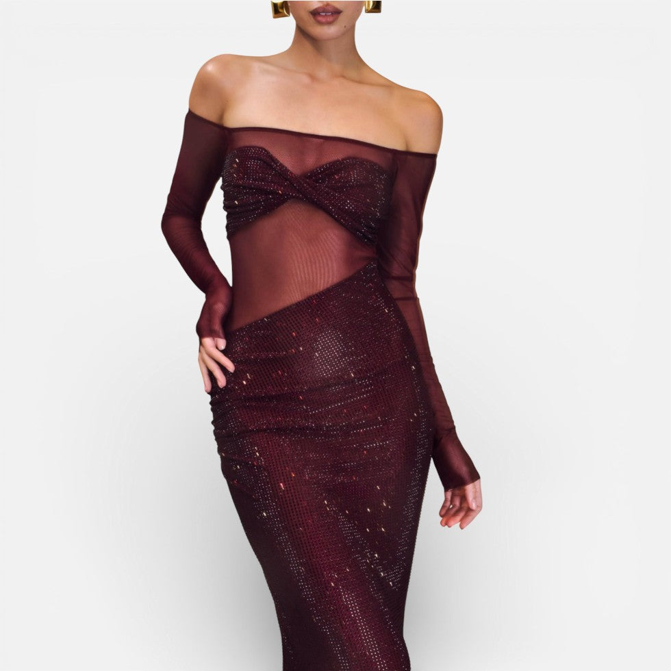 Lang gallakjole med off-shoulder-snit og transparent overdel