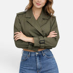 Kurze Trenchjacke mit Gürtel