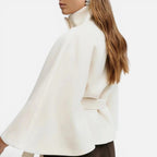 Cape Jacke mit Bindegürtel und Stehkragen