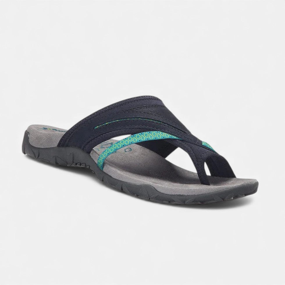 Women's sandals with crisscross straps