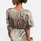 Maxikleid mit V Ausschnitt und Wickeldesign