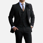 Eleganter Herren Anzug mit Weste