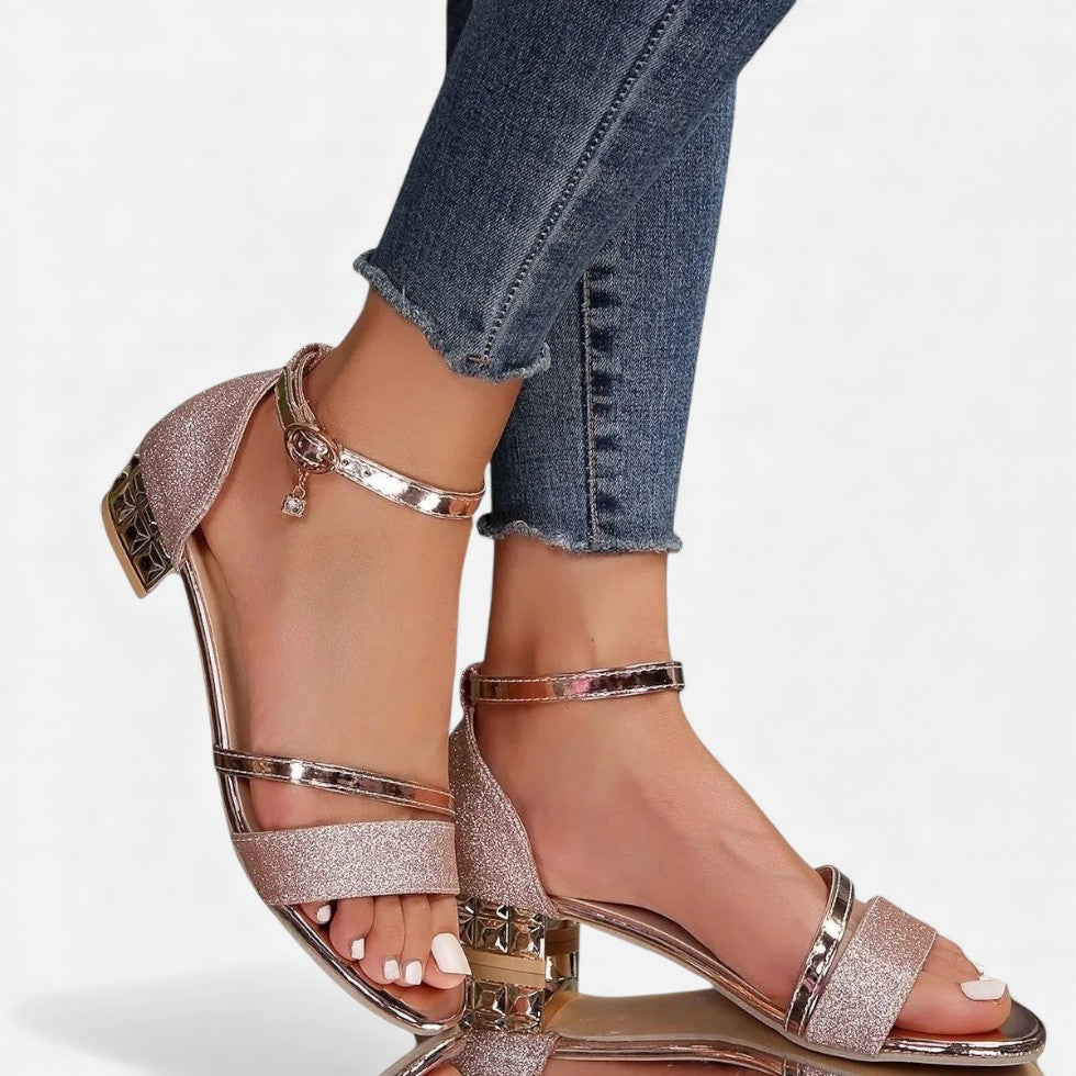 Women's sandals with shiny detail and ankle strap
