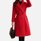 Elegant women's coat with waist belt