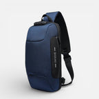 Kompakte Umhängetasche mit Einzelfach und Schultergurt