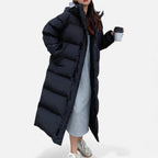 Langer Steppmantel mit Kapuze