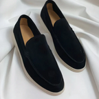 Suede slippers with rubber sole