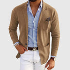 Herreblazer i old money-stil med reverskrave
