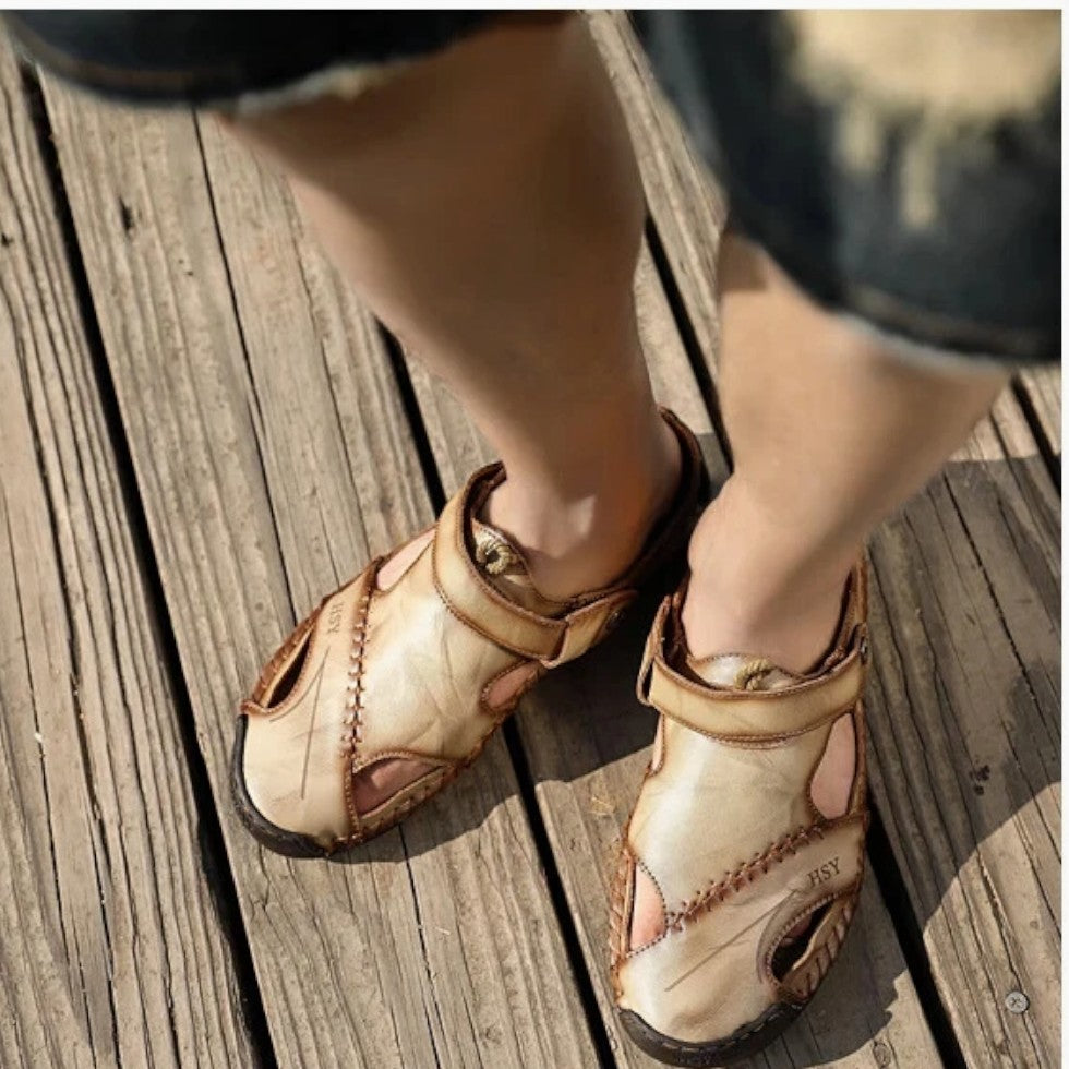 Herren Clogs mit Riemen und offenen Einsätzen